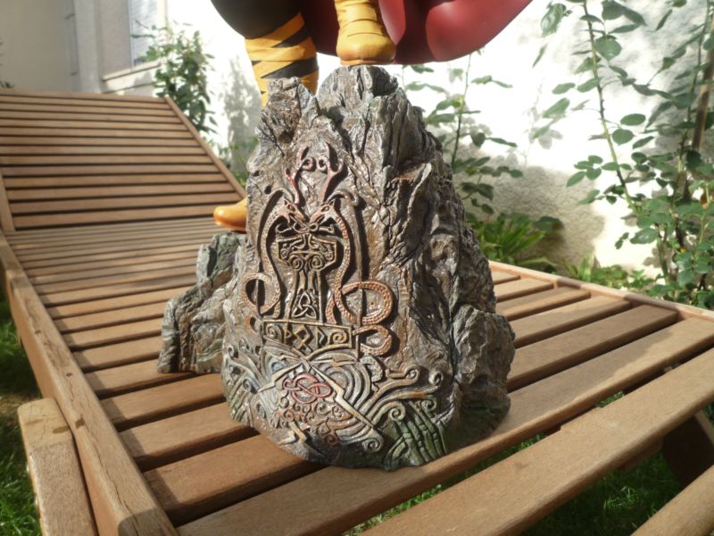 travaux de commande reparation ou creation news dern page tintin le retours - Page 2 Socle_5